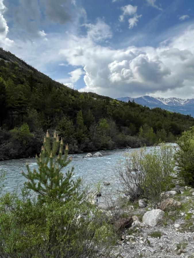 En Pleine Nature Avec Jardin Apartman Les Blaues Kültér fotó